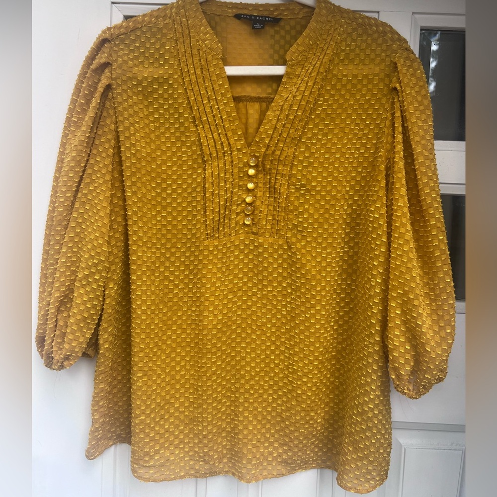 Gold balloon sleeve top